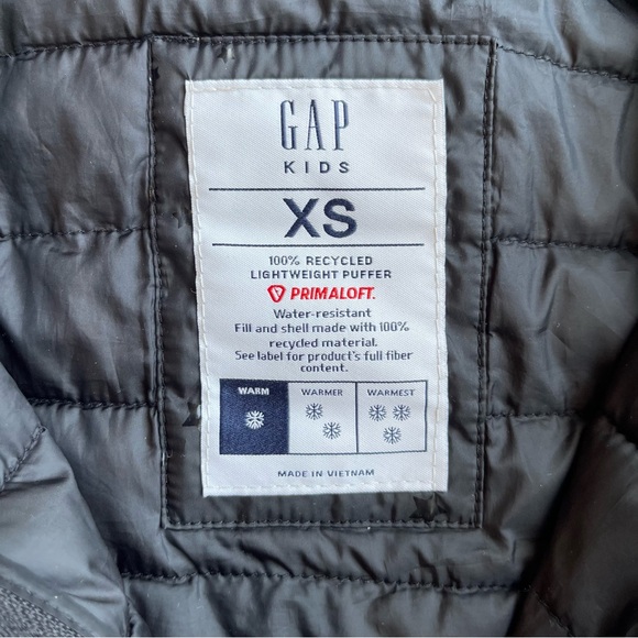 GAP Kids PrimaLoft black on black stars puffer jacket Unisex Size XS (4-5) - Picture 8 of 11